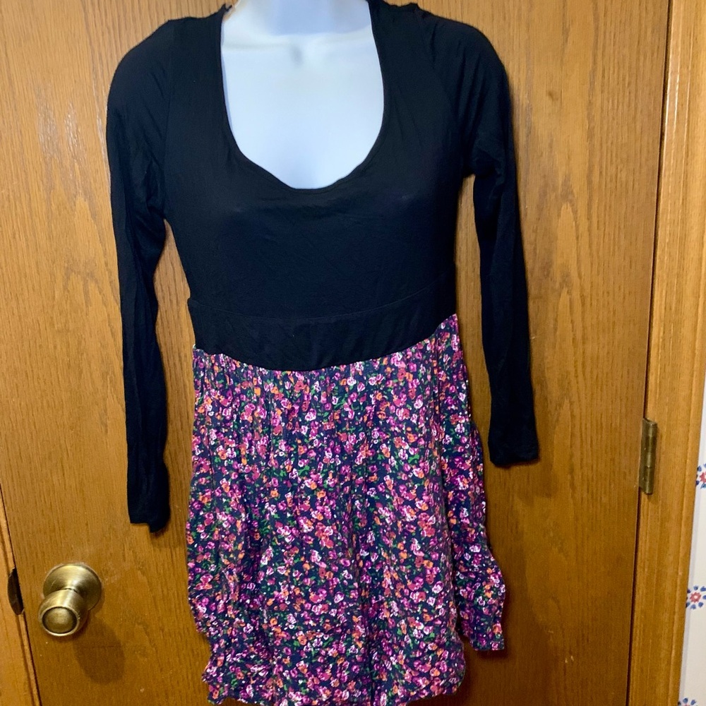 Forever 21 Black and Pink Floral Dress- Size M